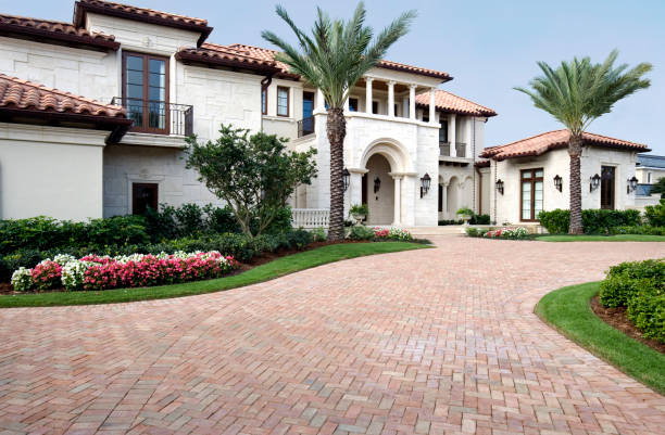 Best Professional Driveway Pavers  in Lanster, CA